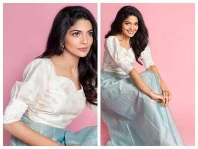 Photos: Pooja Sawant gives festive fashion goals in this traditional outfit