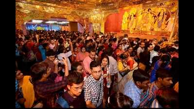 #DurgaPuja2020: Santosh Mitra Square goes visitor-free this year