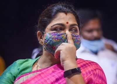 Kushboo apologises for using 'mentally retarded' in her comment
