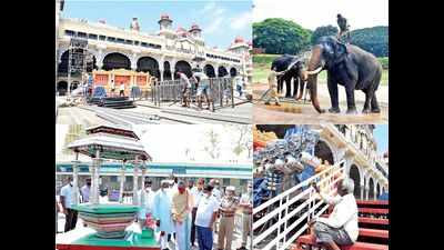 Mysuru rings in Dasara, with a simple celebration this year
