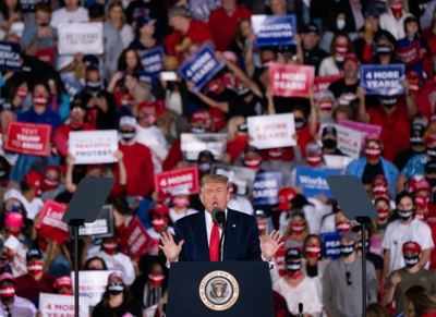 Trump stumps in Florida, Georgia, countering signs of Democratic surge