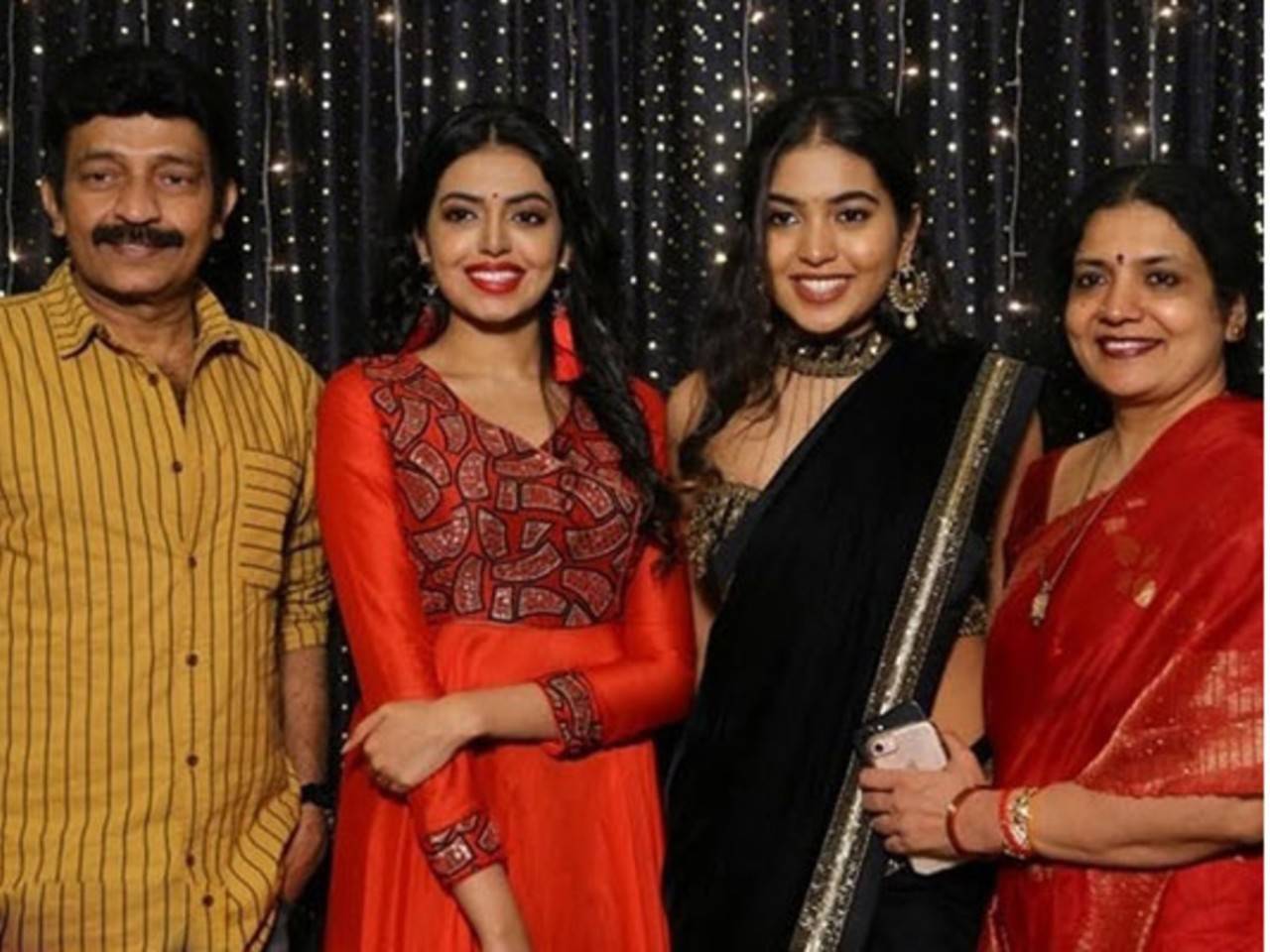 Rajasekhar, Jeevitha, Shivathmika and Shivani test positive for Covid-19 |  Telugu Movie News - Times of India