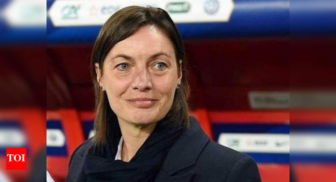 France women's football coach Diacre tests positive for Covid19