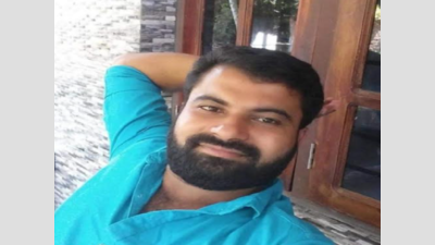 Kerala: Truck driver who ran away seeing MVD vehicle, found dead