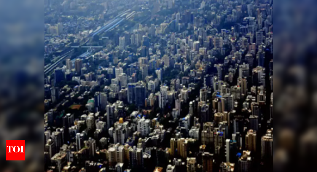 Mumbai: Gas leak smell felt in many areas, disappears after an hour - Times of India
