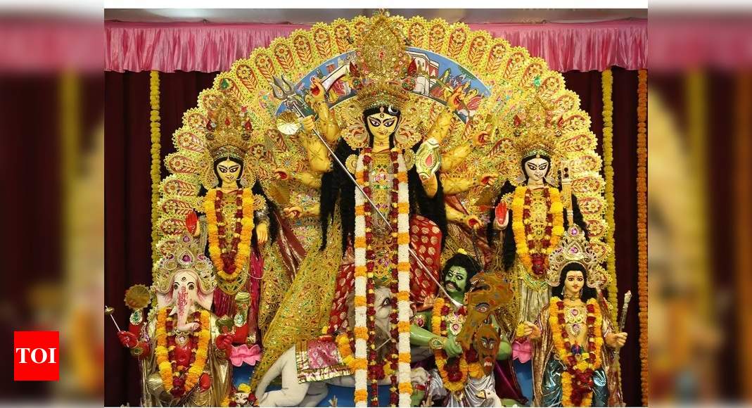 Navratri Mantra on Day 2: Maa Brahmacharini Puja & Mantras | - Times of ...