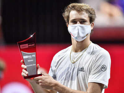 Zverev downs hobbled Harris to make Cologne semi-finals