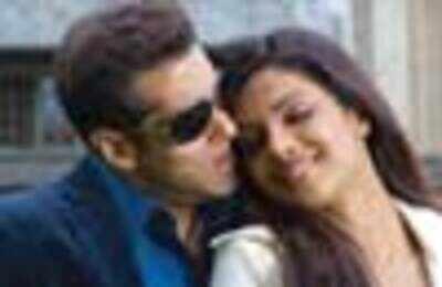 All’s well between Salman & Priyanka