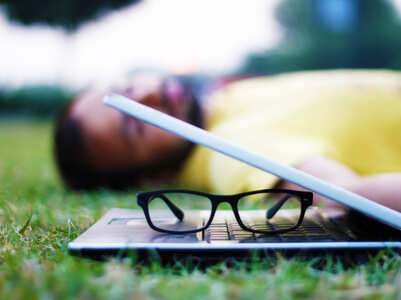 Wearing blue-light filtering glasses to bed can improve sleep quality, says study