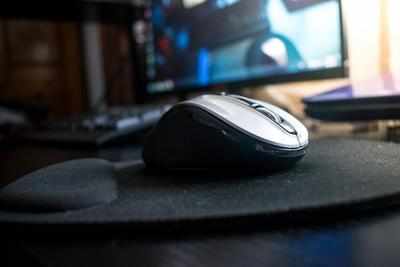Ergonomic Mouse Pads With Wrist Support To Comfortably Work For Long Hours