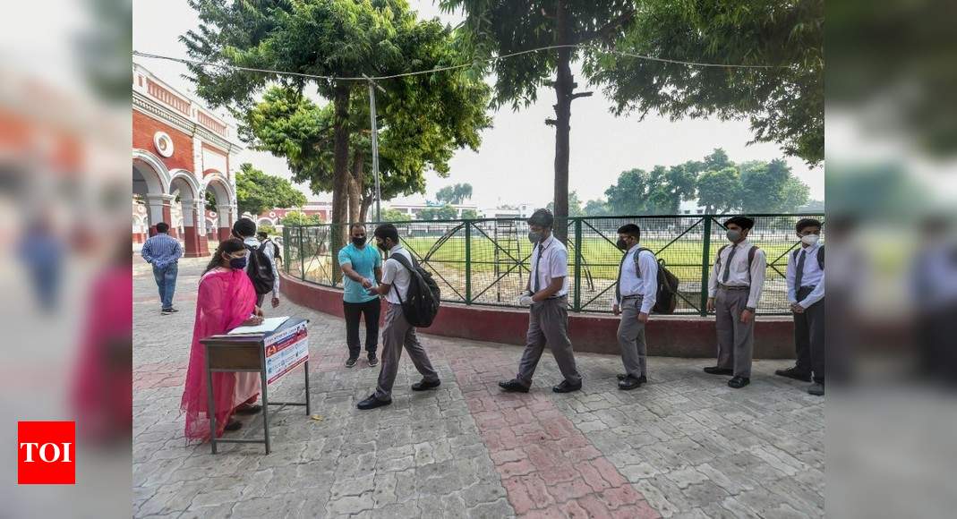 UP schools reopen to 9% attendance