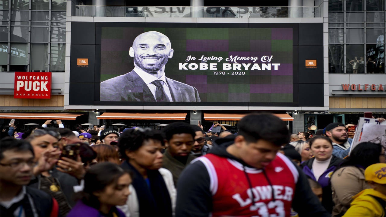 Kobe Bryant's 2008 Finals jersey on display at Smithsonian's