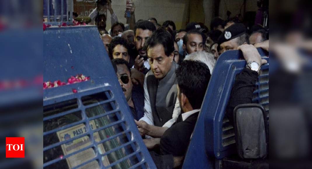 Pak round-up: Arrest of Sharif's son-in-law & more