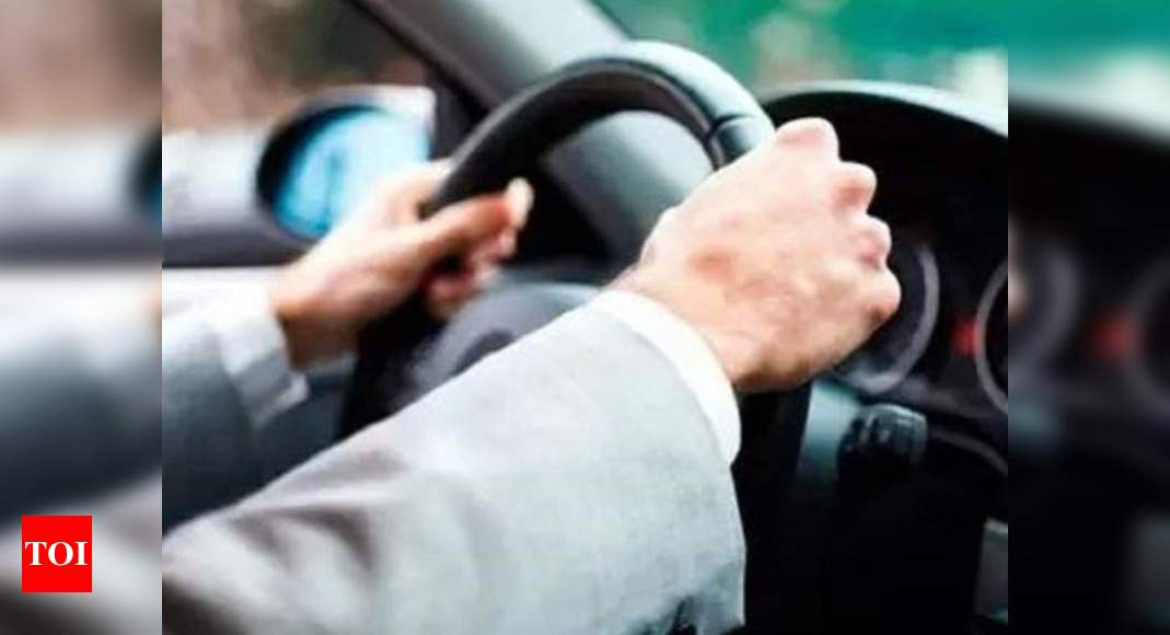 Deaths due to mobile use while driving rose 33%