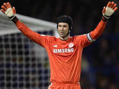 Chelsea register retired Petr Cech as goalkeeper cover