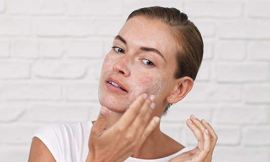 You need to stop believing in these myths about exfoliation! - Misskyra.com