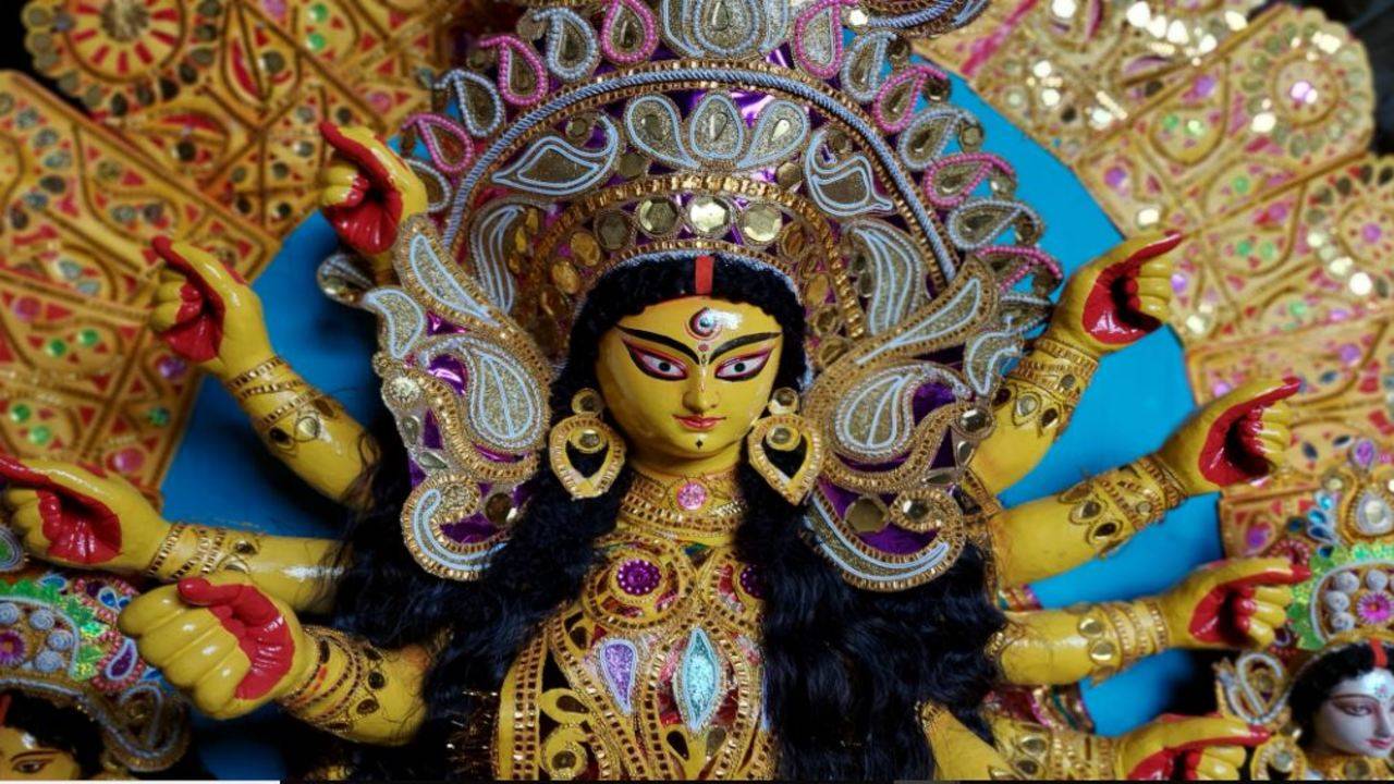 Durga Ashtami 2020 date: Durga Ashtami and Maha Navami 2020 on same day on  October 24 | - Times of India