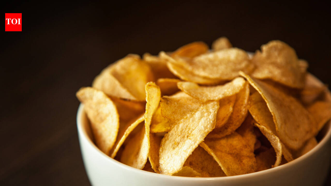Healthy Potato Chips: 3 ways to make healthier potato chips at home