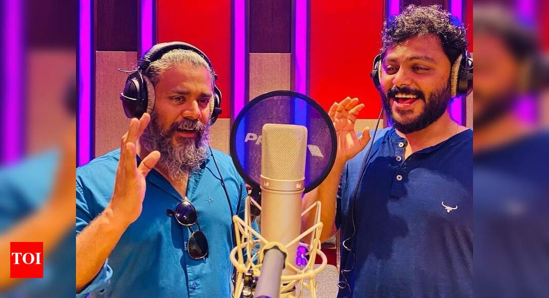 Lets Rock n Roll: Kallu and Mathu are back with a bang - Times of India