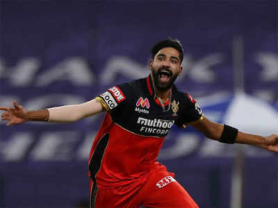 today ipl match best bowler