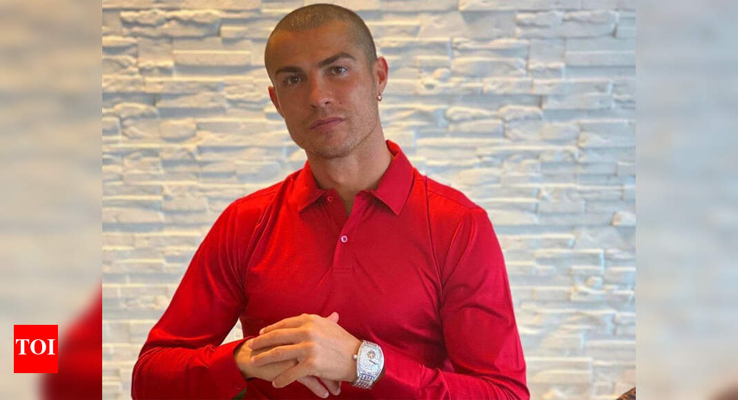 Cristiano Ronaldo still positive for coronavirus Reports Football