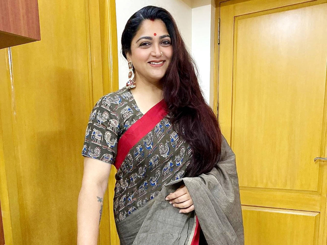 Lakshmi Stores fame Khushbu Sundar reveals her Covid-19 test results; details inside