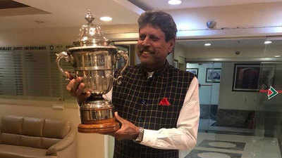 Legendary cricketer Kapil Dev suffers heart attack, is stable now