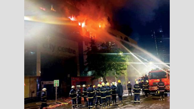 Mumbai mall fire rages on for over 24 hours