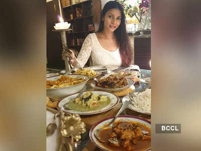 Actor, producer, environmentalist and gourmet Tanishaa Mukerji gives a thumbs up to Thai Naam