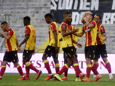 French Ligue 1 game called off as Lens report 11 coronavirus cases
