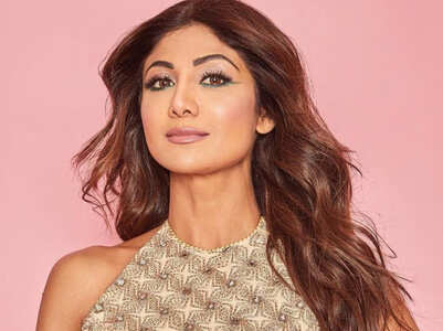Glam beauty looks to try this festive season