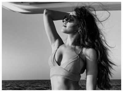 Alaya F sets Instagram on fire with her monochrome bikini picture