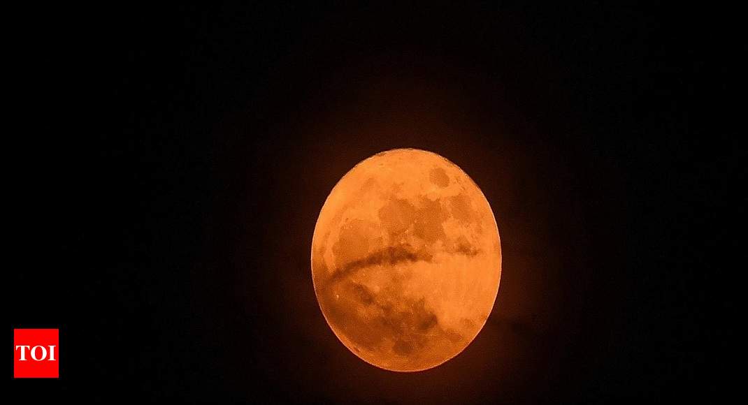 Lunar Eclipse Meaning In Bengali / Chandra Grahan Kab Hai Penumbral