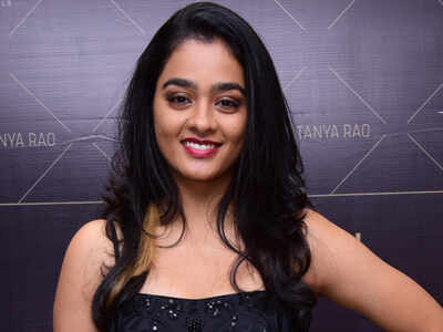 Gayathrie Shankar directs a short film; wins a contest