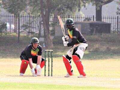 Zimbabwe face bubble trouble against fancied Pakistan