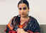 ​​Vidya Balan's red velvet kurta is perfect for your first Karwachauth