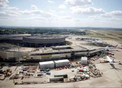 Heathrow says Paris now Europe's largest airport