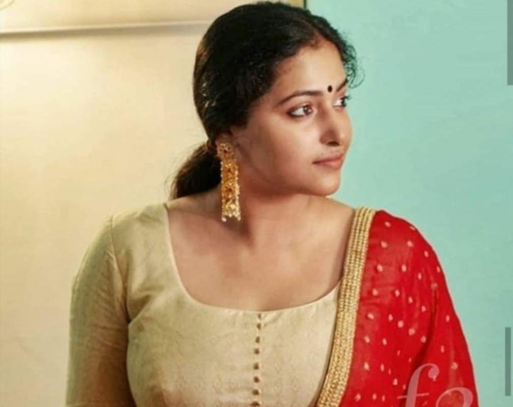 
Anu Sithara flaunts her dancing skills on her social media page
