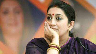 Union Minister Smriti Irani Tests Covid-19 Positive | India News ...