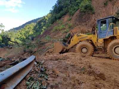 Typhoon, landslides leave 35 dead, 59 missing in Vietnam