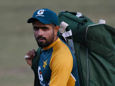 Pakistan leave out promising duo for first ODI against Zimbabwe