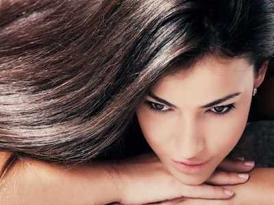 Curry Leaf Oil for Hair: Curry leaf oil for thicker, stronger, dandruff-free  hair | - Times of India
