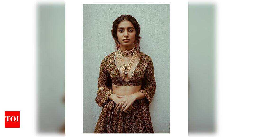 Video of Priya Prakash Varrier's latest photoshoot is breathtakingly ...