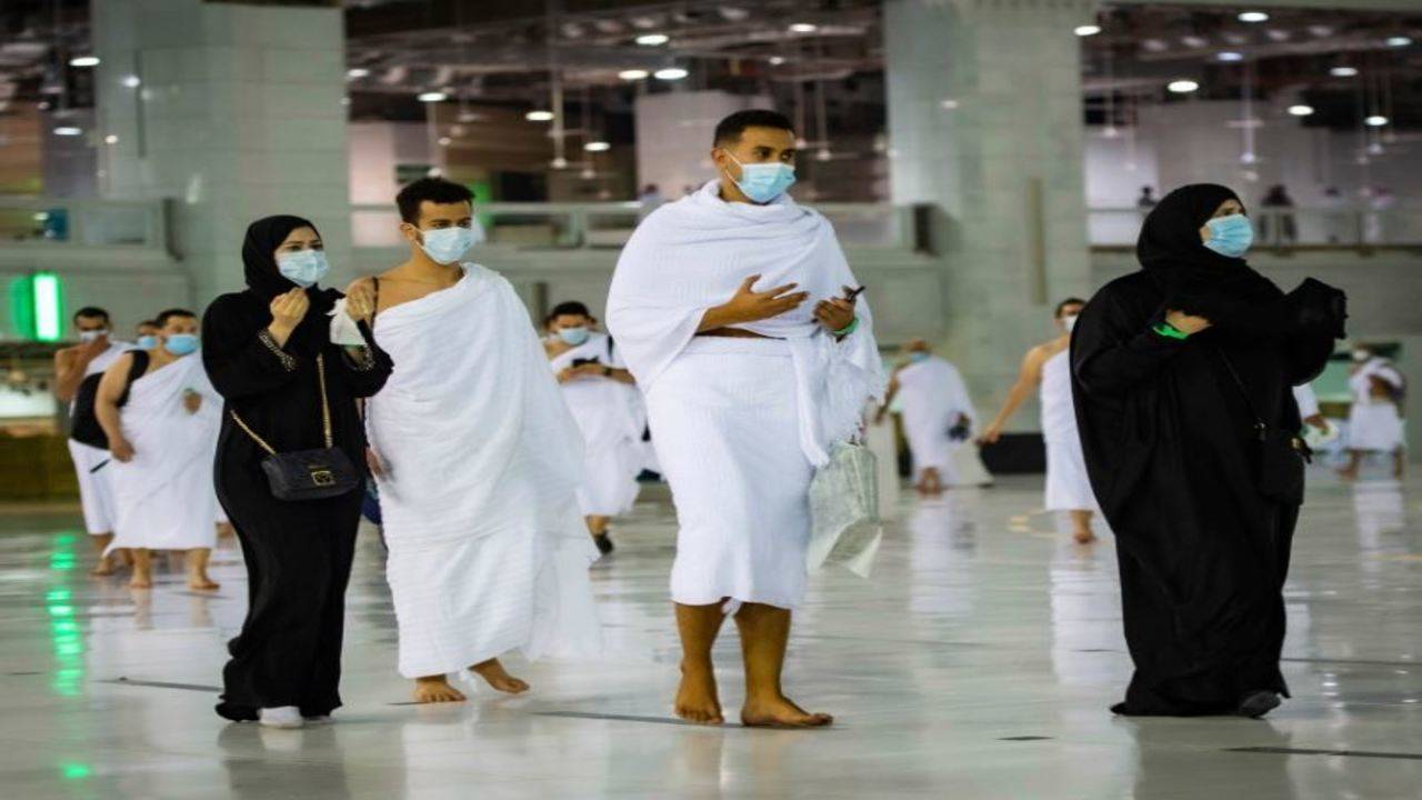 Saudi Arabia has introduced a thoughtful dress code for women embarking on  the sacred Umrah pilgrimage. The Ministry of Hajj and Umrah ha... |  Instagram