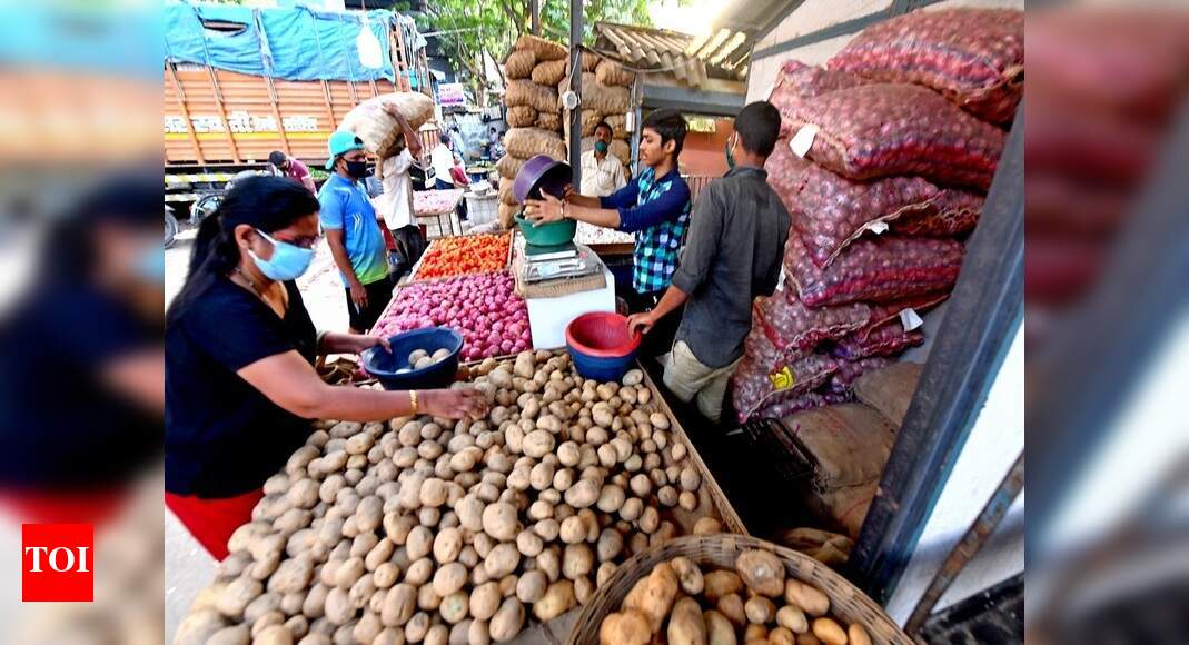 Potato prices up 92 in one year, onions by 44 India News Times of