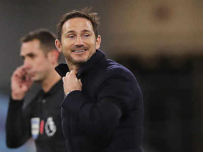 Frank Lampard delighted with Chelsea's back line after win at Burnley