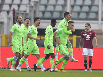 Lazio Score Twice In Stoppage Time To Win Seven Goal Thriller Football News Times Of India