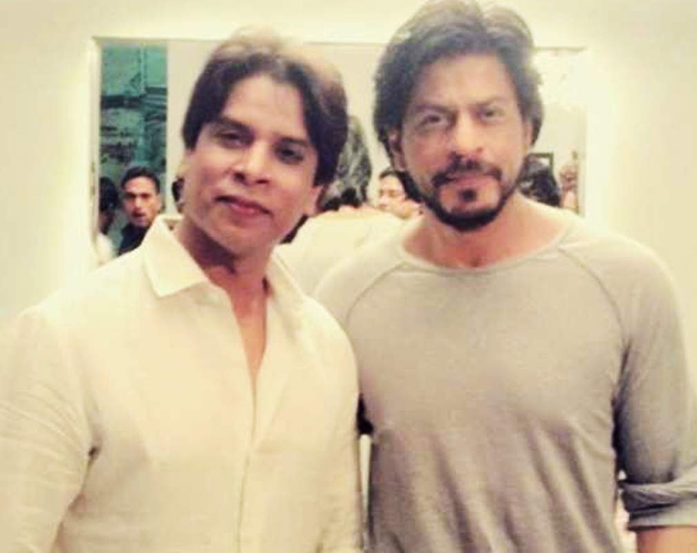 
Shah Rukh Khan's lookalike Prashant Walde recalls when he was taken to a police station on SRK's birthday in 2019!
