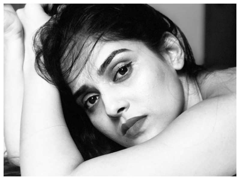 Pallavi Patil Looks Alluring In Her Latest Monochrome Pictures Check