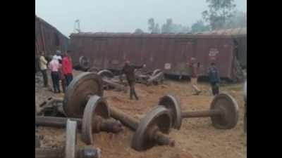 UP: Six bogies of goods train derail in Kasganj; none hurt
